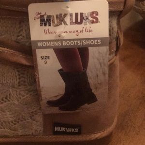 Mukluks New With Tag Ladies Boots